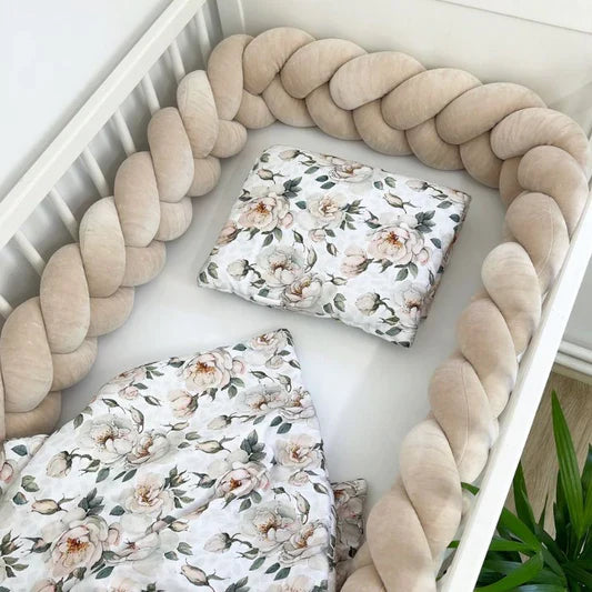 Tresse de lit pour Bébé: Un choix douillet et sécuritaire