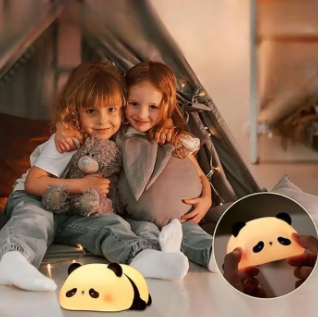 bébé-veilleuse-panda-aplat-réconfortant