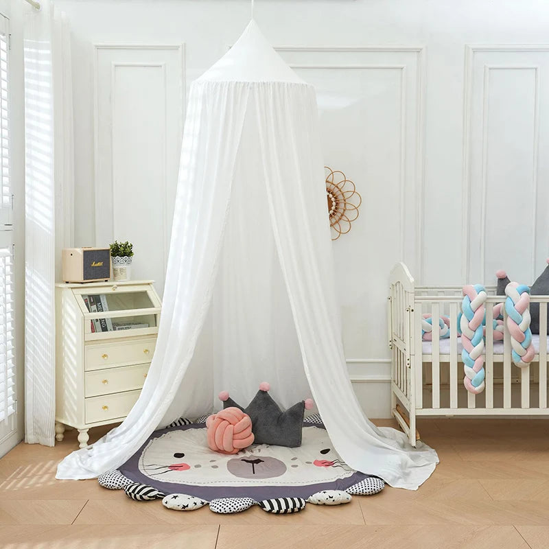ciel-de-lit-enfant-blanc-décor-apaisant