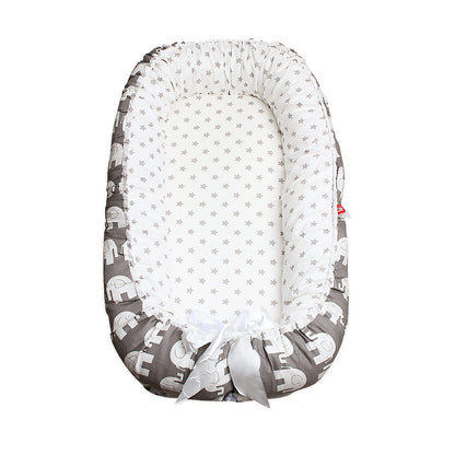 nid-bébé-éléphant-gris-confortable