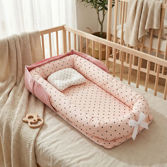 nid-pour-bébé-rose-picoté-rose-design-qualité