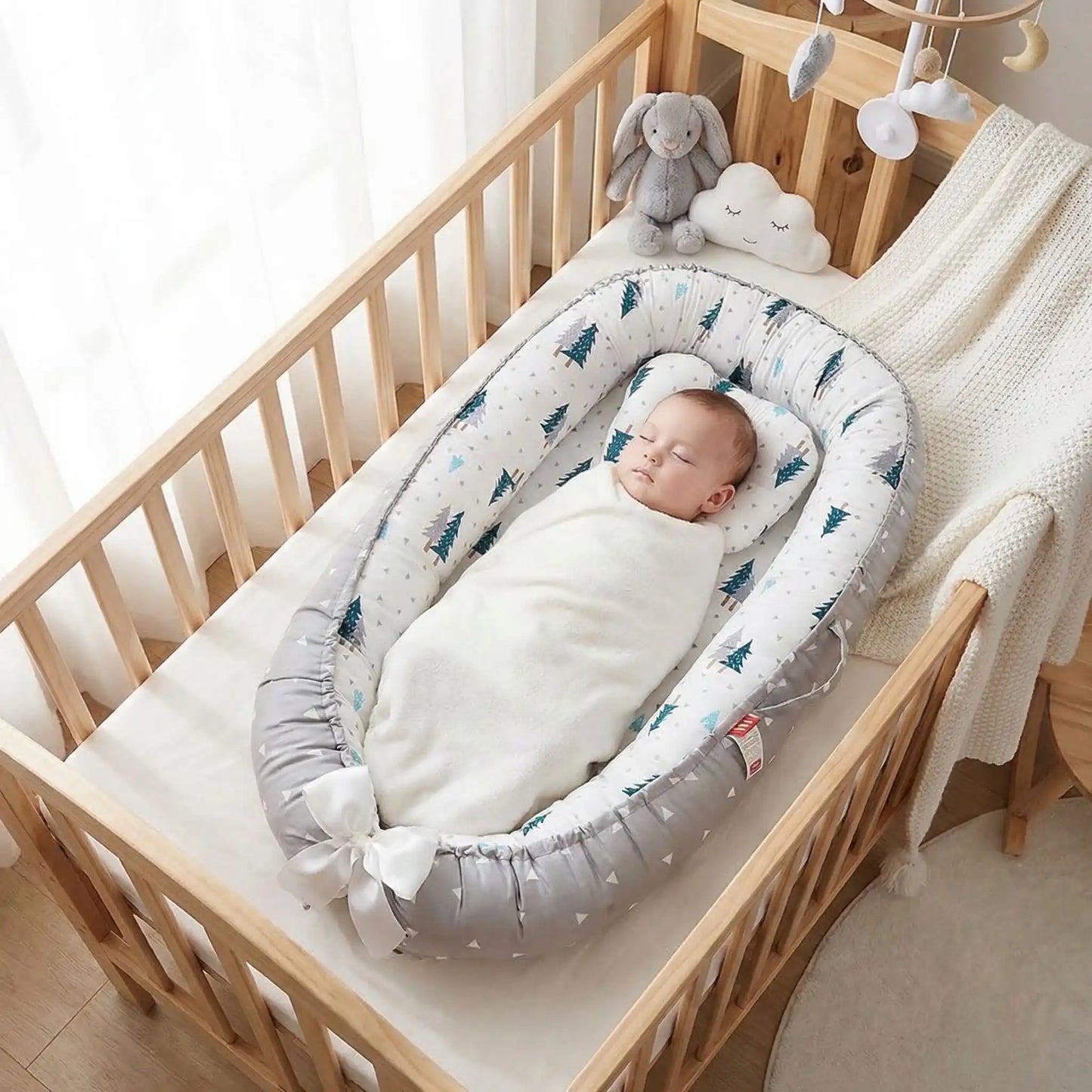 réducteur-de-lit-sapin-apaise-bébé