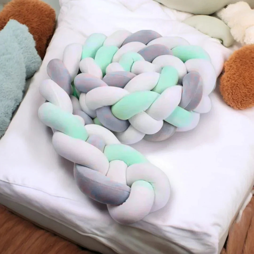 tresse-de-lit-bébé-vert-blanc-trois-brins