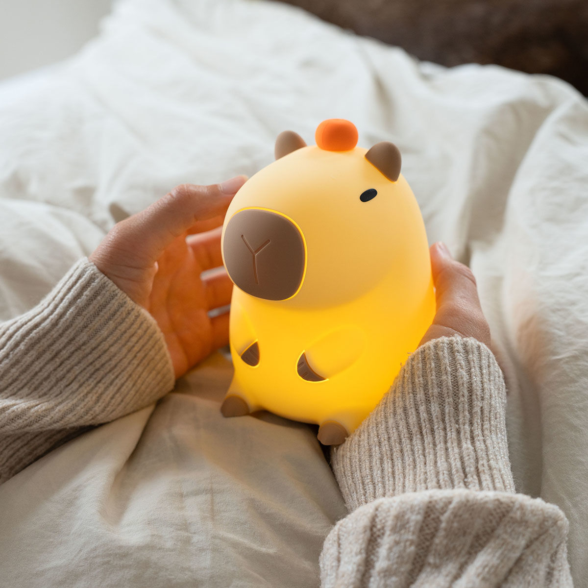 veilleuse-pour-bébé-capybara-doux